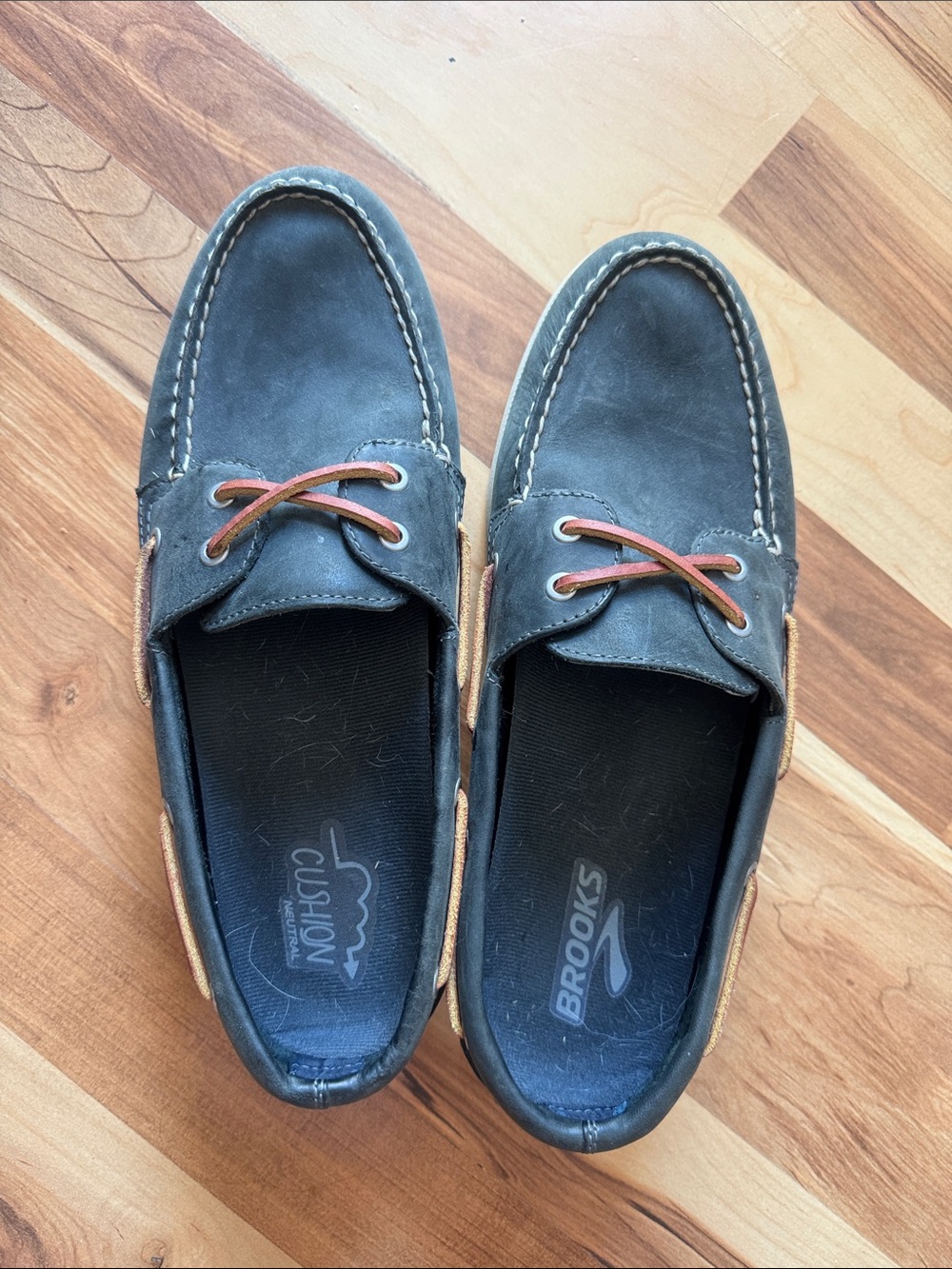 Brooks Men's Blue Gray and Tan Leather Boat Shoes